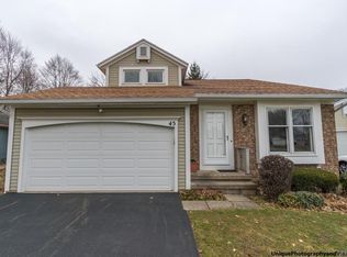45 Westover Dr, Webster, NY 14580