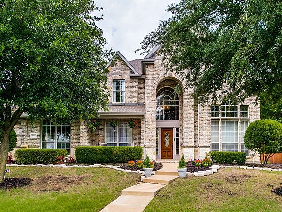 2nd image of 731 Willowmist Dr