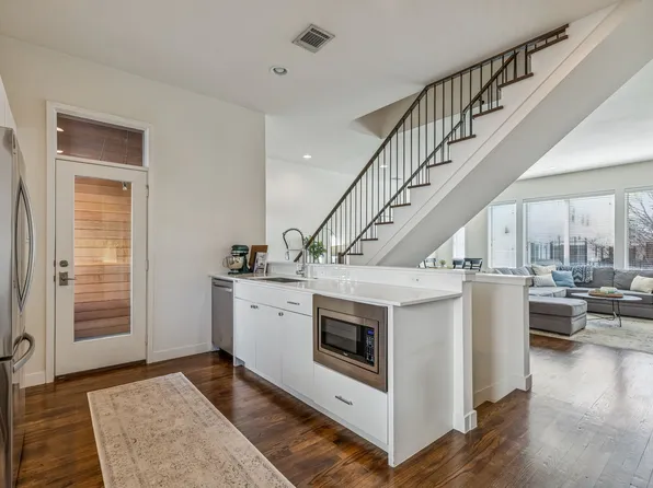 4976 Flitwick Ct, Dallas, TX 75204