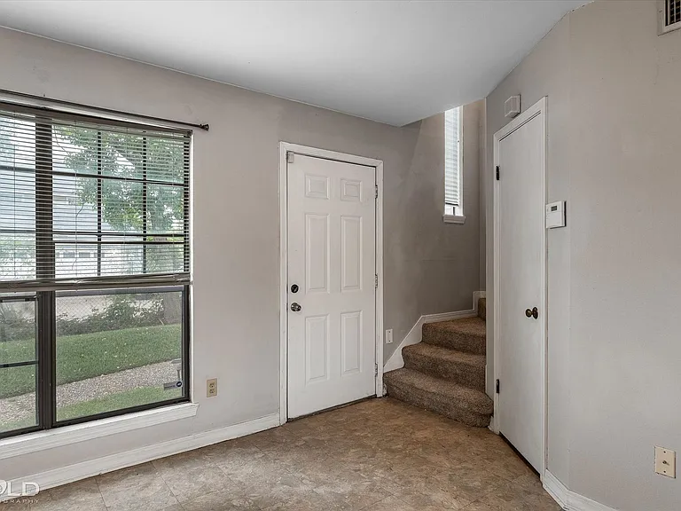 236 Settlers Park Dr — Photo 13