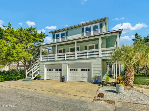 10 W Oxford St, Wrightsville Beach, NC 28480