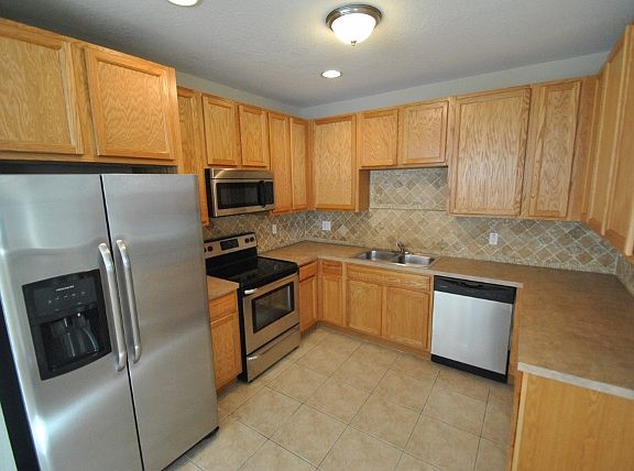 3rd image of 4803 N Wickham Cir Unit C