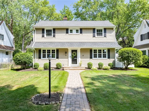 36 Dover Park, Rochester, NY 14610