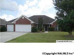 5016 Patriot Park Dr SE, Owens Cross Roads, AL 35763