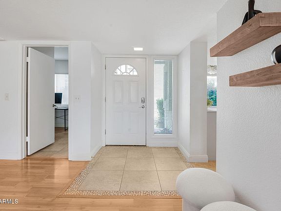 4th image of 3048 E CANNON Drive