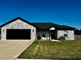 3816 Skylane Ave, Corsicana, TX 75110