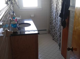 1983 Vine St, Marysville, MI 48079