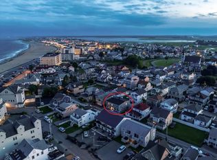 9 Cole St #3, Hampton, NH 03842