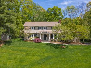 16 Barringer Rd, Darien, CT 06820