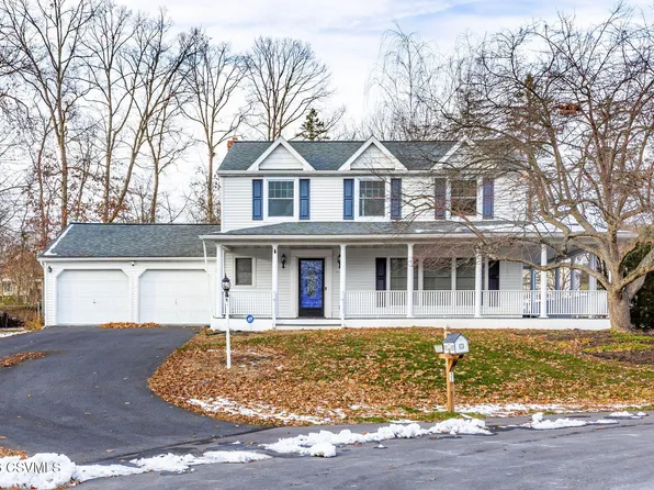 32 Holly Ct, Danville, PA 17821