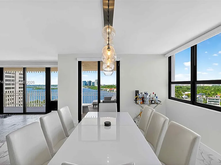 2 Grove Isle Dr #B1210 — Photo 7