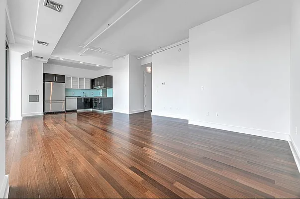 Rented by REAL New York | media 16