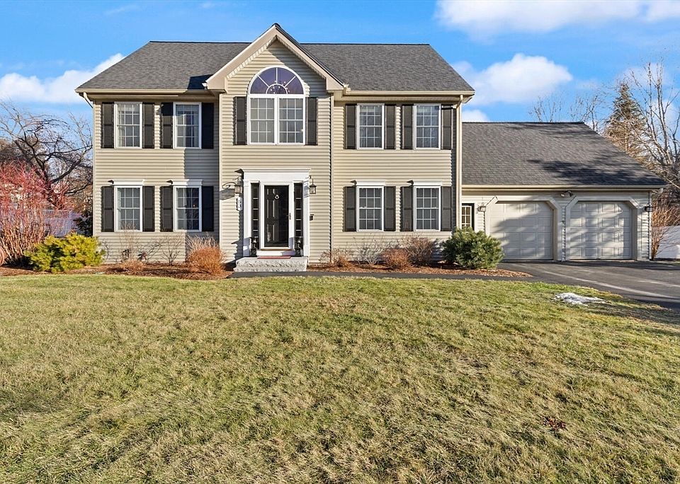 1st image of 53 Russells Way