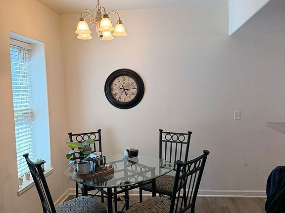 5th image of 1202 Walnut Ave APT 4