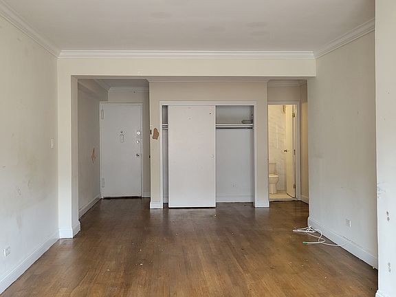 5th image of 445 E 77th St APT 6C