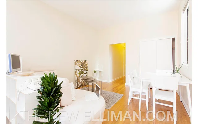 Sold by Douglas Elliman | media 16