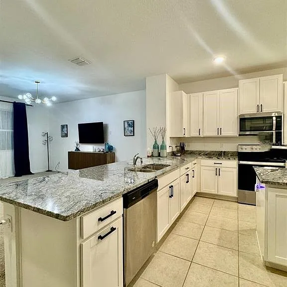 11821 Founders St — Photo 8