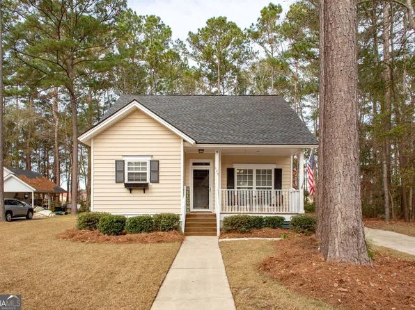 125 Brisbon Hall Dr, Richmond Hill, GA 31324