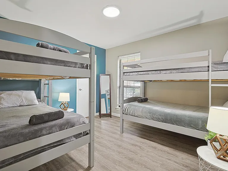 812 Green Brook Dr — Photo 33