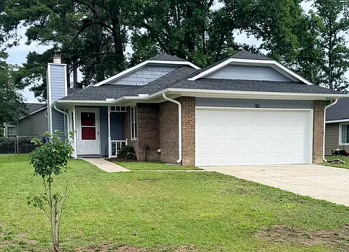 115 Deerfield Dr Photo 1