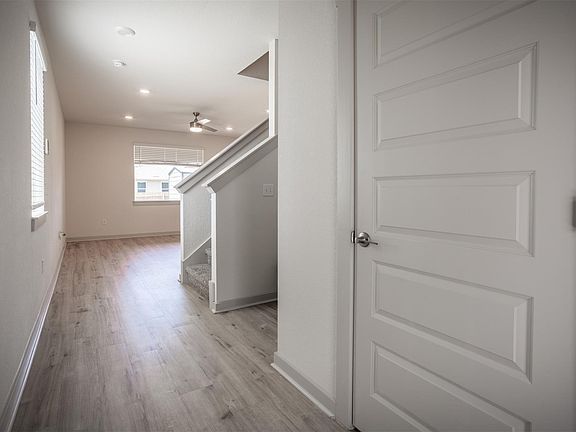 4th image of 2100 Tucker Ln