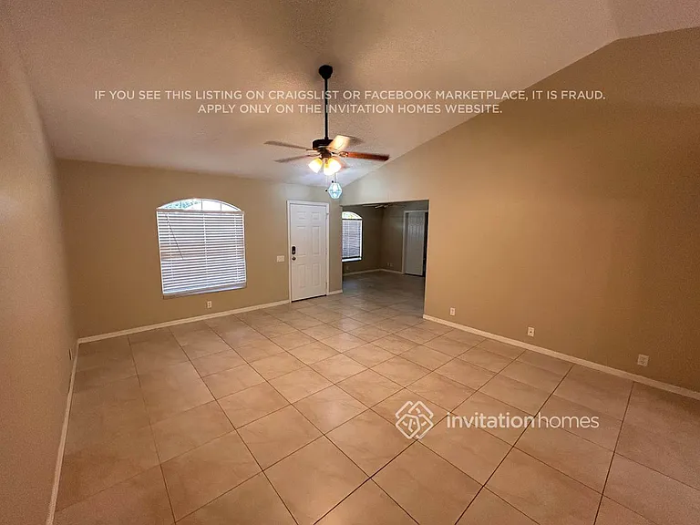 7348 Linden Ln — Photo 2