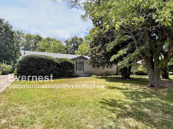7451 Stacy Dr, Nashville, TN 37221