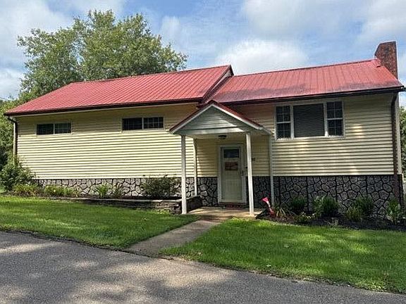 2nd image of 933 Turner Rd