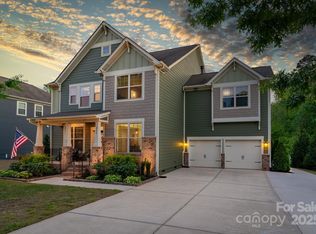 2220 Gallberry Ln, Waxhaw, NC 28173
