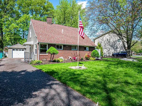 1044 Richard Blvd, Rahway, NJ 07065