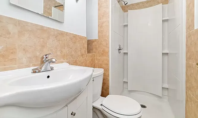 Rented by REAL New York | media 6