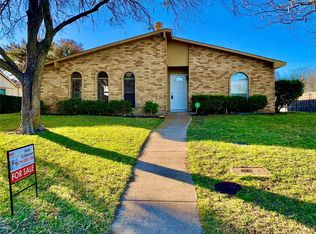 111 S Young Blvd, Desoto, TX 75115