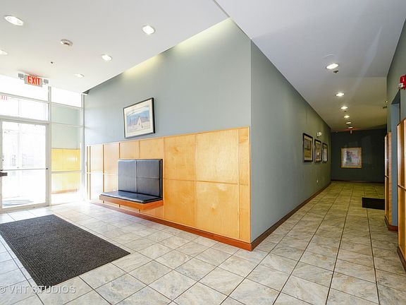 2nd image of 1415 Sherman Ave APT 405