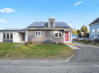 208 Joffre Ave, Woonsocket, RI 02895