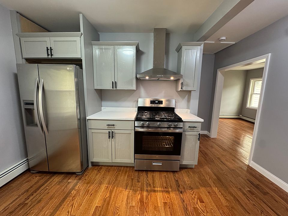 1st image of 65 Appleton St Floor 2