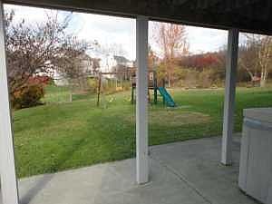 4th image of 1733 Berkshire Dr