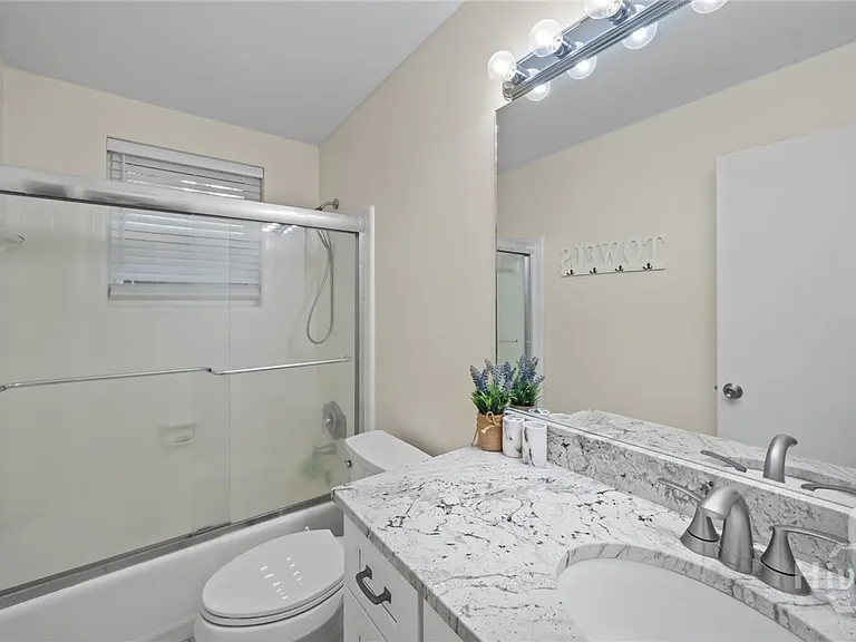 527 Red Oak Dr — Photo 23