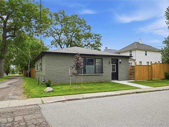 2nd image of 5196 4th Ave