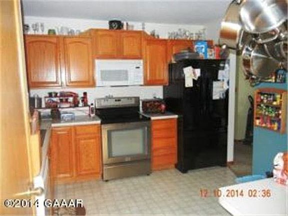 3rd image of 1233 Lake Crest Drive  NE