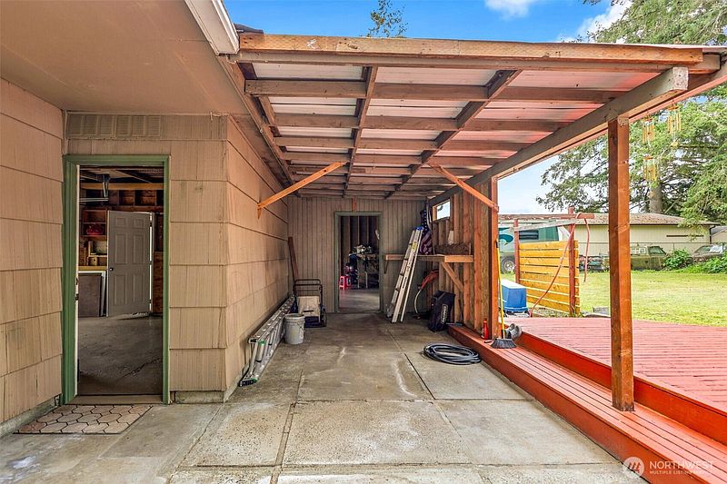 5th image of 622 141st Street S
