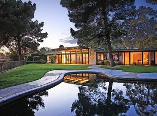 9272 Robin Dr, Los Angeles, CA 90069