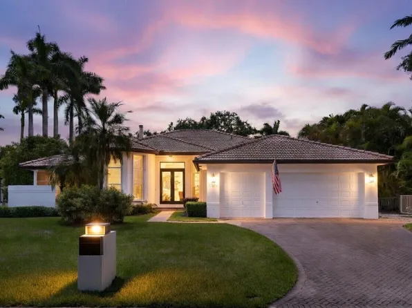 17050 SW 74th Avenue, Palmetto Bay, FL 33157