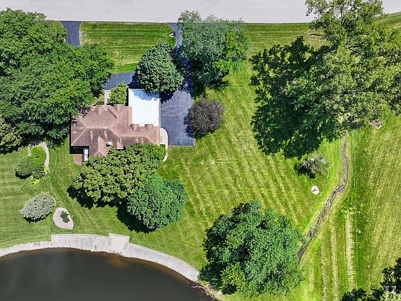 5th image of 55 Watergate Dr