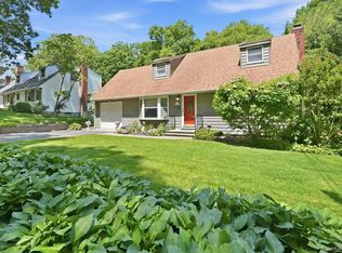 41 Semon Road, Huntington, NY 11743
