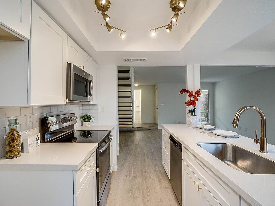 1st image of 6540 N 7th Ave Unit 43