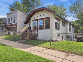 936 Galtier St, Saint Paul, MN