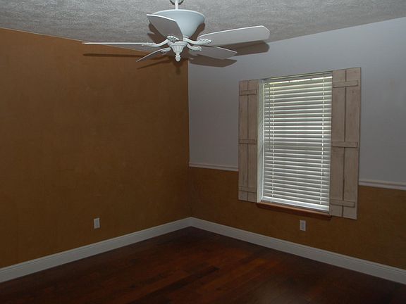 5th image of 760 SE 56th Ave