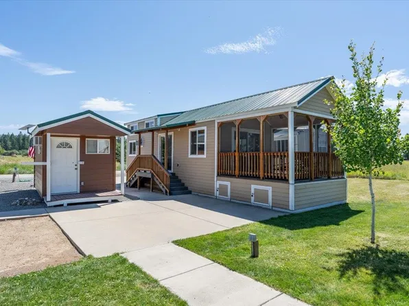 455 Guinevere Dr, Usk, WA 99180