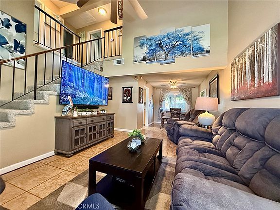 4th image of 839 Crestwood Way