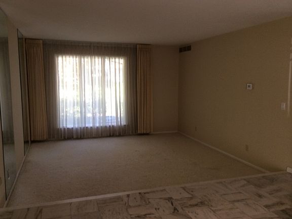 4th image of 3235 Dowling Dr